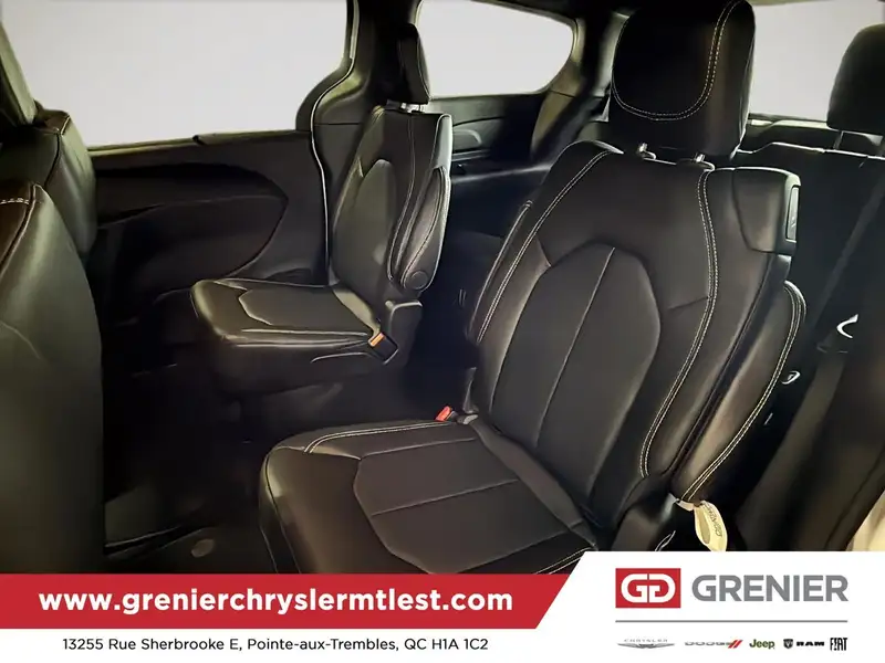 2027 Chrysler Grand Caravan SXT, weiß, 0 km, Import Kanada — Foto 9 z 12
