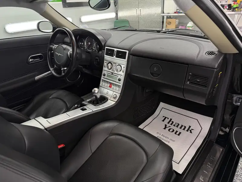 2004 Chrysler Crossfire 2dr Cpe, schwarz, 75.000 km, Import Kanada — Foto 12 z 12