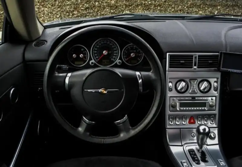 2005 Chrysler Crossfire SRT-6, schwarz, 31.600 km, Import Kanada — Foto 1 z 3 2005 Chrysler Crossfire SRT-6, schwarz, 31.600 km, Import Kanada — Foto 1 z 3