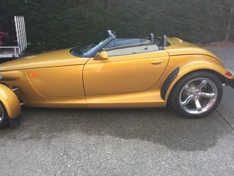 2002 Chrysler Prowler, gold, 14.000 km, Import Kanada — Foto 2 z 6
