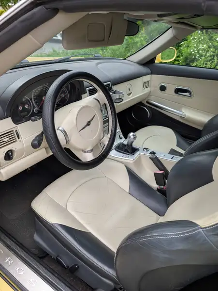 2005 Chrysler Crossfire Limited, gelb, 160.000 km, Import Kanada — Foto 4 z 4