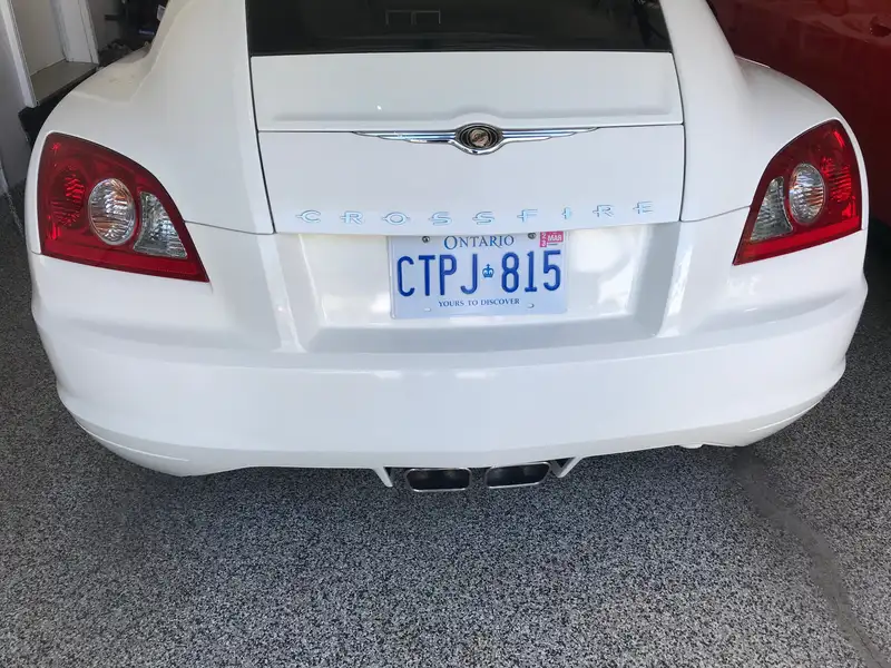 2004 Chrysler Crossfire Limited, weiß, 44.700 km, Import Kanada — Foto 11 z 11
