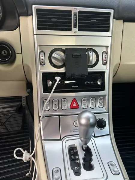 2005 Chrysler Crossfire Limited, blau, 132.779 km, Import Kanada — Foto 6 z 12