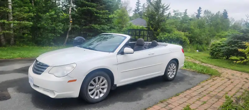 2010 Chrysler Sebring Touring, weiß, 97.000 km, Import Kanada — Foto 3 z 4