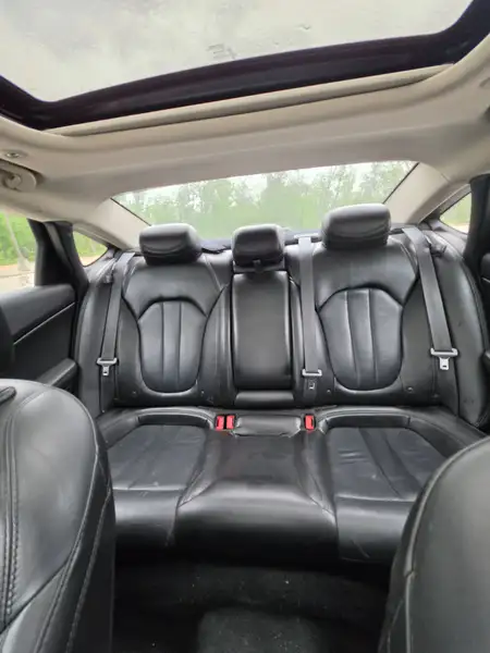 2016 Chrysler 200, silber, 195.000 km, Import Kanada — Foto 10 z 12