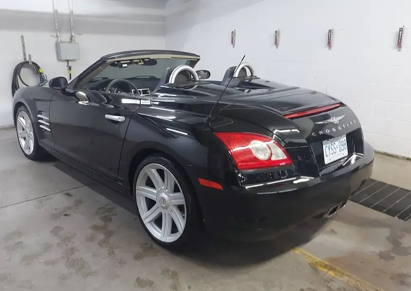 2005 Chrysler Crossfire Limited Roadster, schwarz, 138.000 km, Import Kanada — Foto 1
