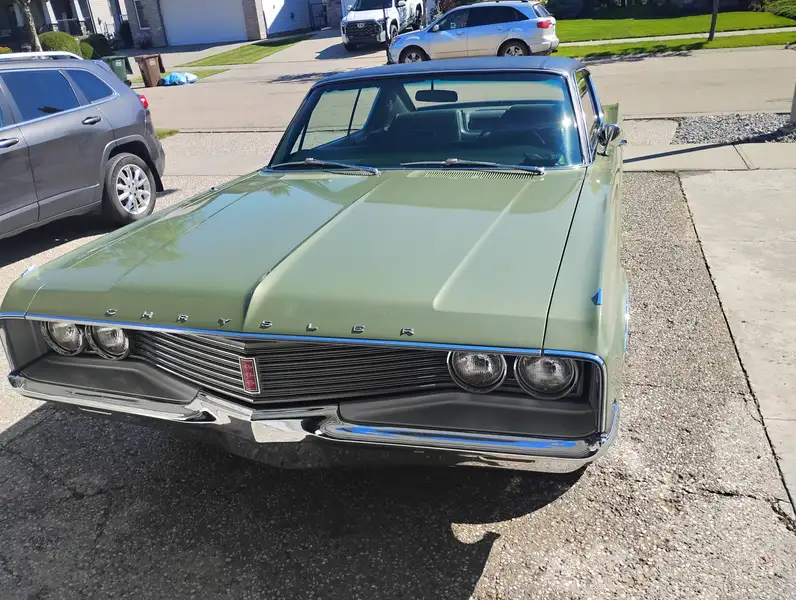 1968 Chrysler Newport, 69.000 km, Import Kanada — Foto 3 z 12