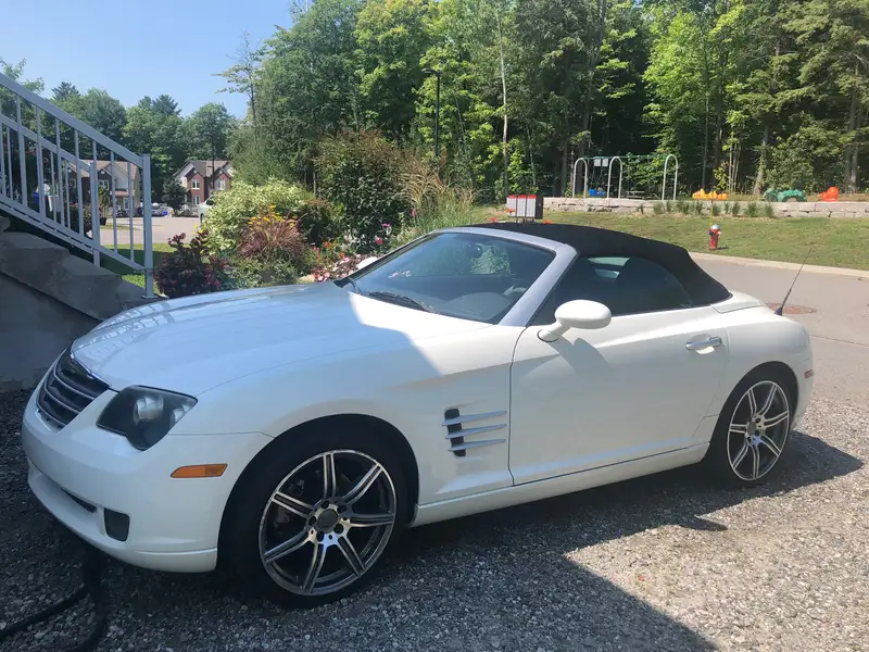 2005 Chrysler Crossfire Limited, weiß, 128.000 km, Import Kanada — Foto 1
