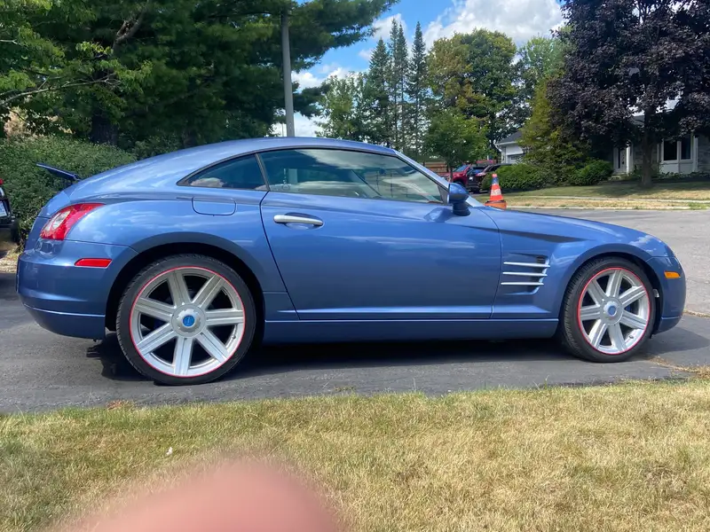 2005 Chrysler Crossfire Limited, blau, 85.000 km, Import Kanada — Foto 4 z 12