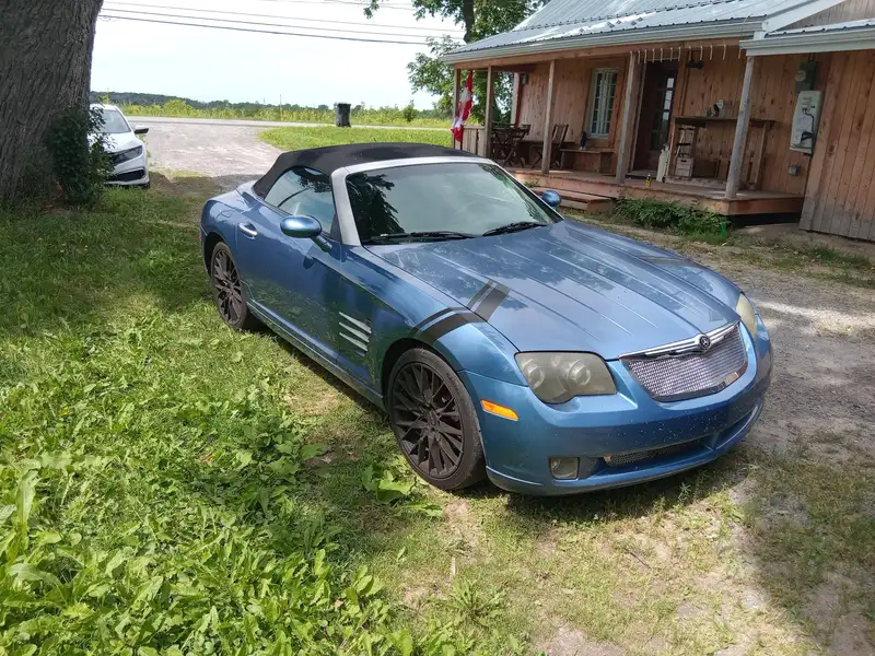 2005 Chrysler Crossfire Limited, blau, 151.000 km, Import Kanada — Foto 2 z 4
