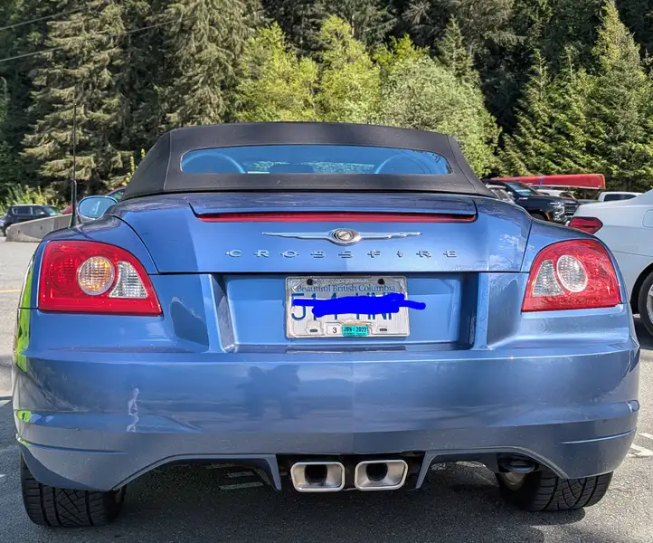 2005 Chrysler Crossfire Limited, blau, 124.200 km, Import Kanada — Foto 3 z 5