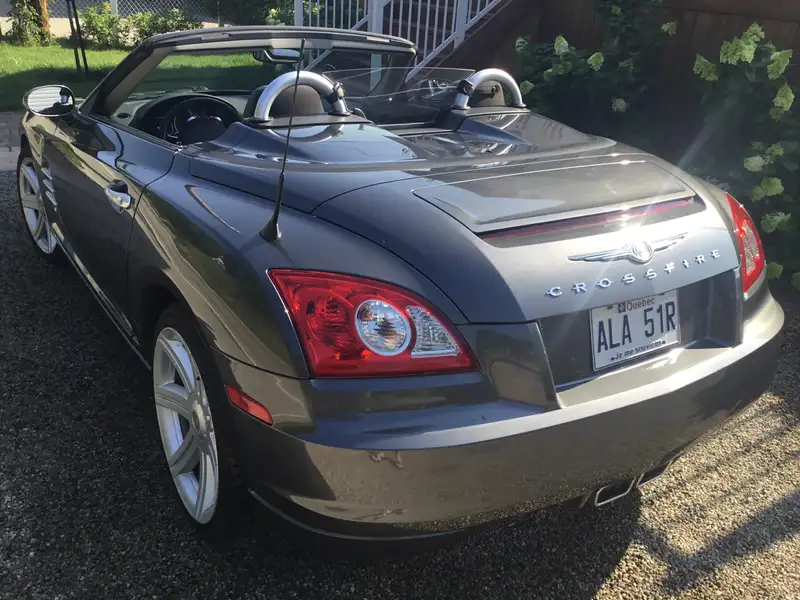 2005 Chrysler Crossfire, grau, 98.500 km, Import Kanada — Foto 4 z 4