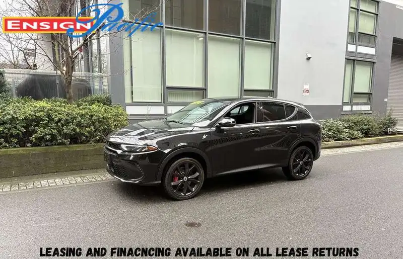 2024 Dodge Hornet GT All Wheel Drive, schwarz, 49 km, Import Kanada — Foto 1