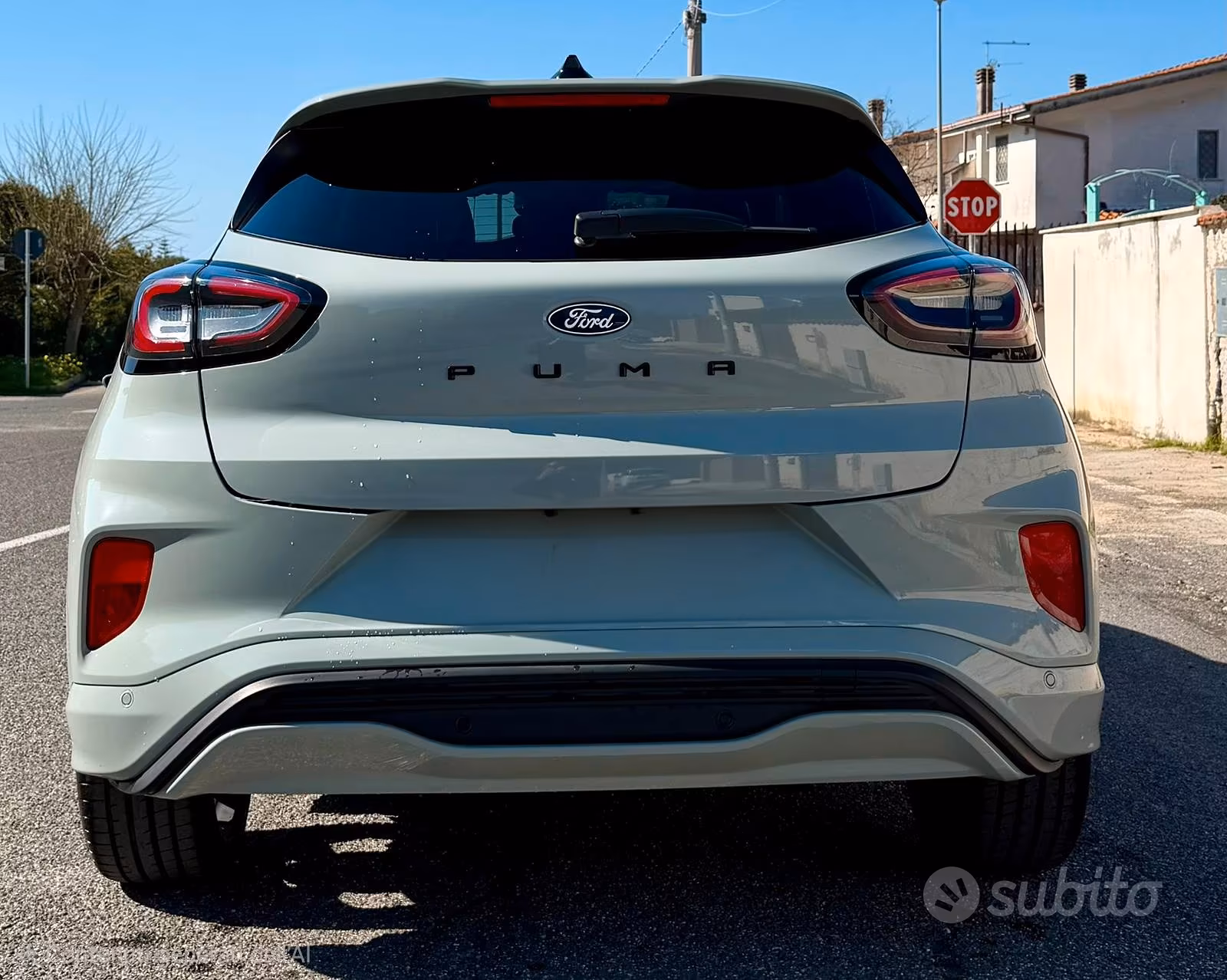 2024 Ford, Italien — Foto 1