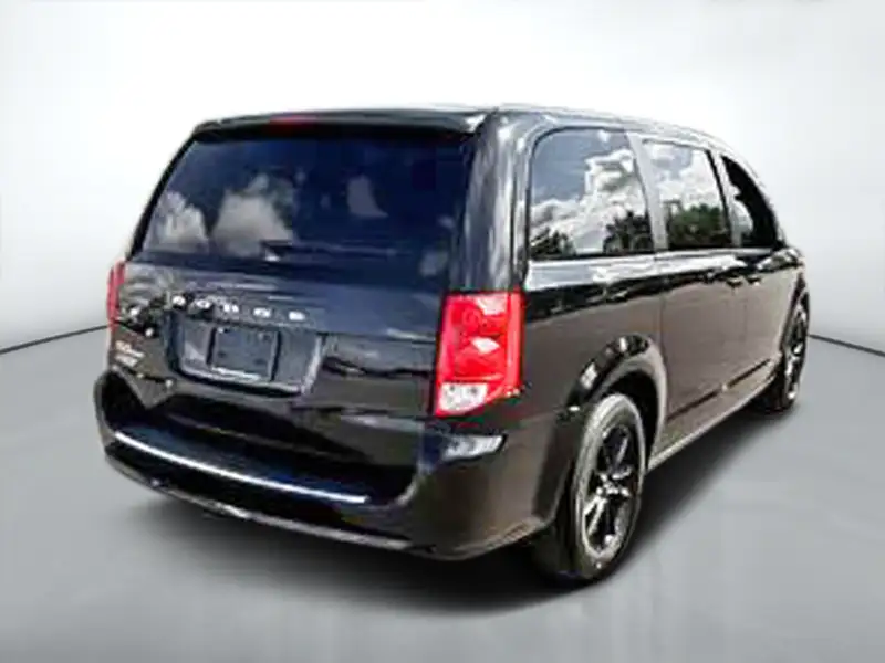 2020 Dodge Grand Caravan SE, schwarz, 71.953 km, Import Kanada — Foto 3 z 12