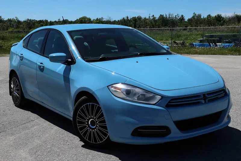 2013 Dodge Dart SXT, blau, 146.000 km, Import Kanada — Foto 4 z 12