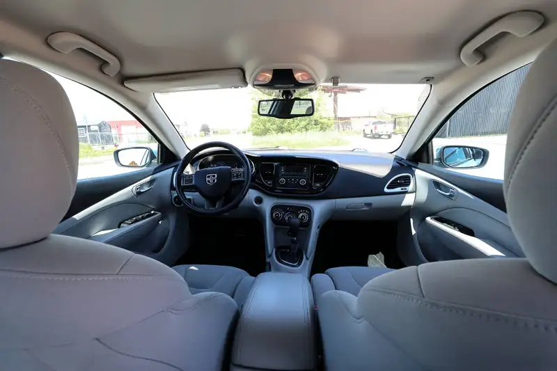 2013 Dodge Dart SXT, blau, 146.000 km, Import Kanada — Foto 8 z 12