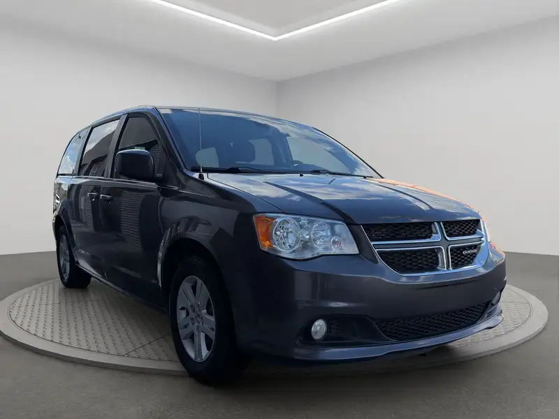 2020 Dodge Grand Caravan Crew, grau, 93.530 km, Import Kanada — Foto 7 z 12