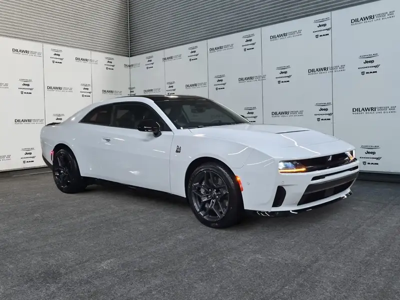 2027 Dodge Charger Scat Pack 2-Door AWD, 0 km, Import Kanada — Foto 7 z 12