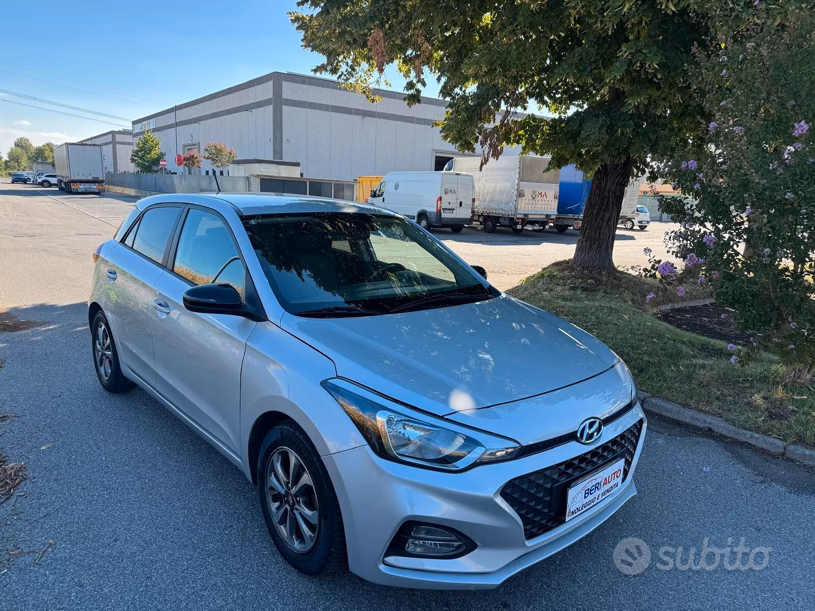 2030 Hyundai, Italien — Foto 1