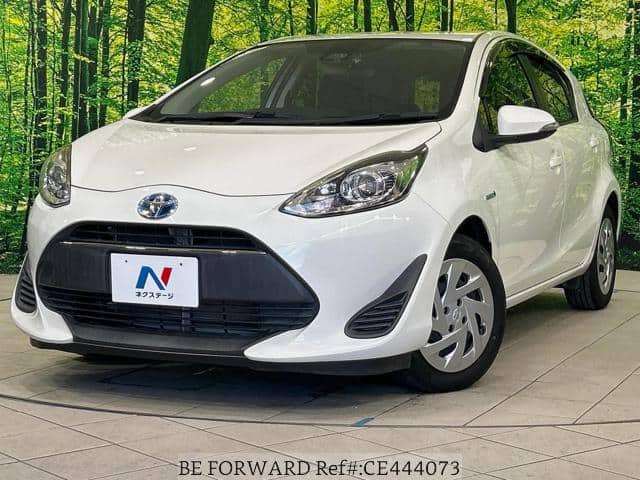 2017 Toyota Aqua, 49.318 km, Import Japan — Foto 1