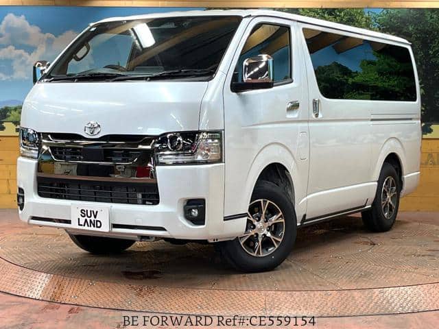 2026 Toyota Hiace Van, 6.840 km, Import Japan — Foto 1
