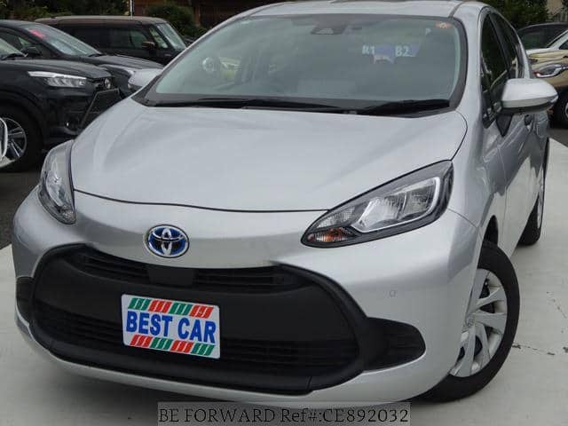 2022 Toyota Aqua, 32.000 km, Import Japan — Foto 1