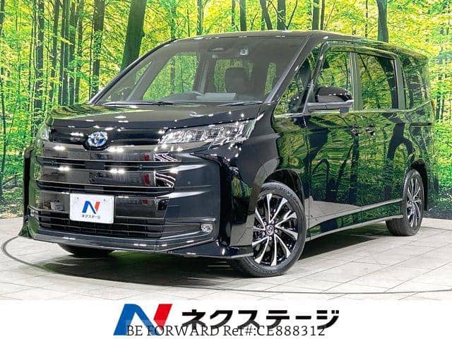 2024 Toyota Noah, 16.960 km, Import Japan — Foto 1