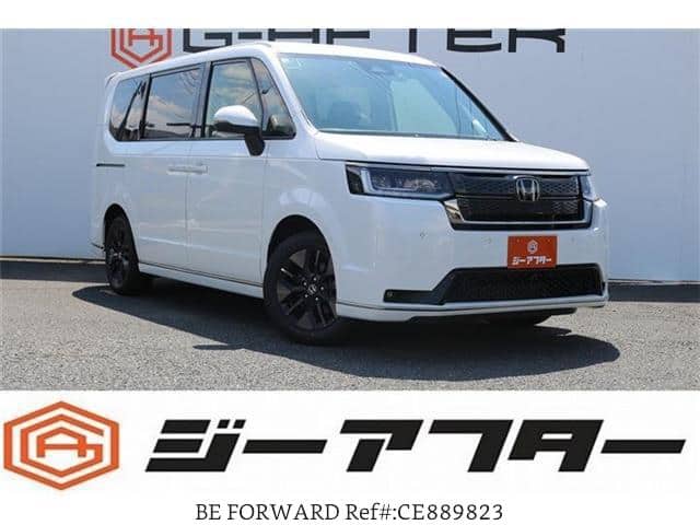 2025 Honda Step Wgn, 9.344 km, Import Japan — Foto 1
