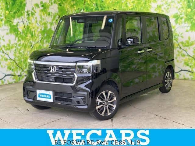 2024 Honda N Box Custom, 9.450 km, Import Japan — Foto 1