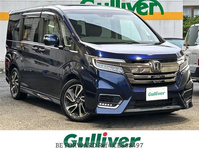 2018 Honda Step Wgn, 122.612 km, Import Japan — Foto 1
