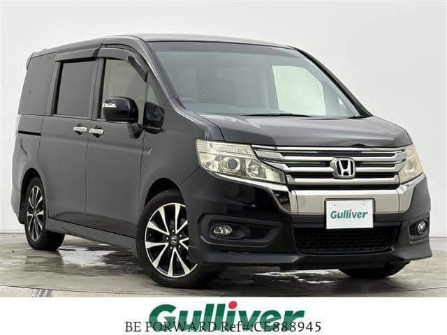 2015 Honda Step Wgn, 64.213 km, Import Japan — Foto 1