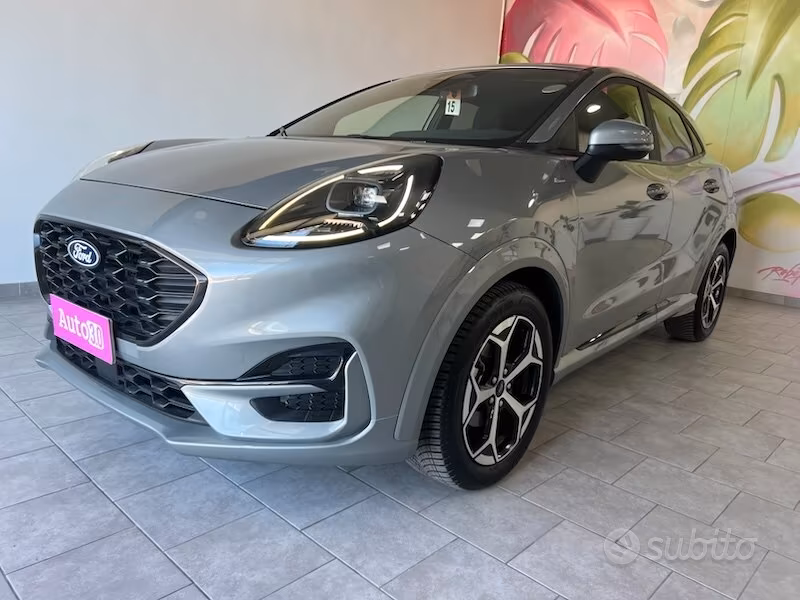 2025 Ford, Italien — Foto 1