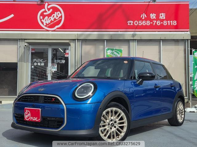 2024 MINI Others, 6.400 km, Import Japan — Foto 1