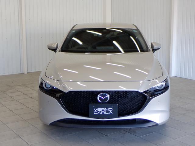 Mazda3 Fastback, Import Japan — Foto 10 z 40