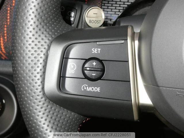2025 MINI Others, 14.200 km, Import Japan — Foto 7 z 21
