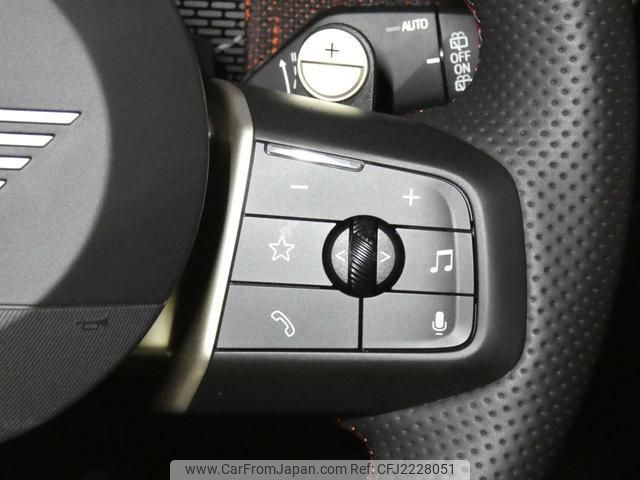 2025 MINI Others, 14.200 km, Import Japan — Foto 8 z 21