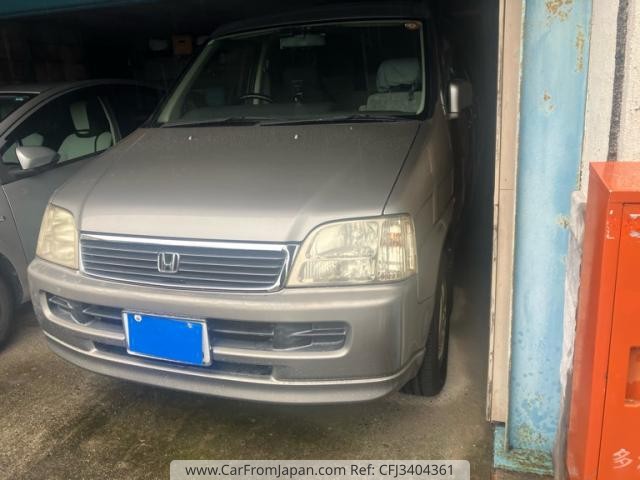2000 Honda Stepwagon, 85.300 km, Import Japan — Foto 1