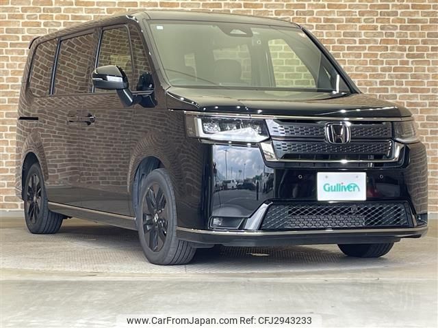 2024 Honda Stepwagon, 42.000 km, Import Japan — Foto 1