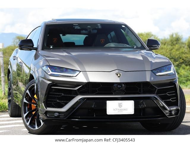 2022 Lamborghini Urus, 21.800 km, Import Japan — Foto 1