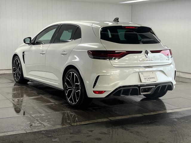 Renault Megane, Import Japan — Foto 14 z 40