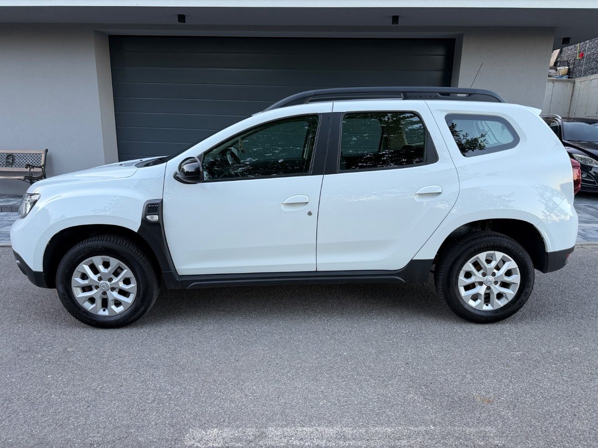 2022 Dacia Duster, blau, 149.900 km, Slowakei — Foto 1
