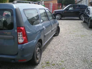 2009 Dacia Logan MCV, 267.000 km, Slowakei — Foto 4 z 5