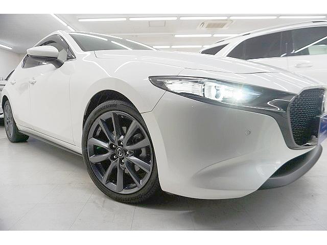 Mazda3 Fastback, Import Japan — Foto 5 z 40