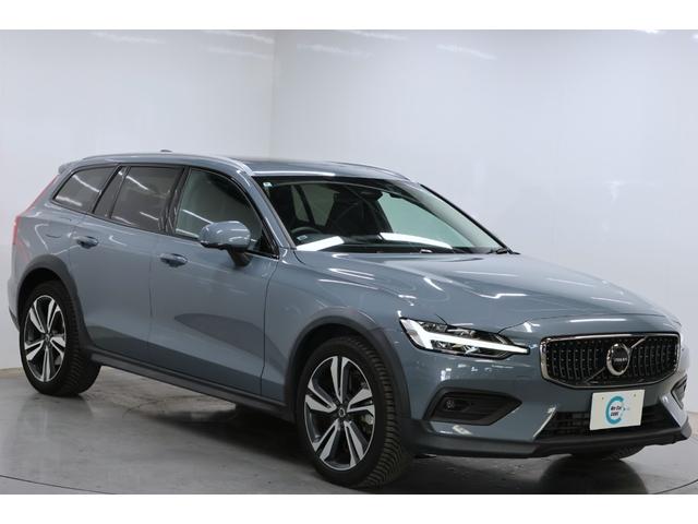 Volvo V60, Import Japan — Foto 9 z 40