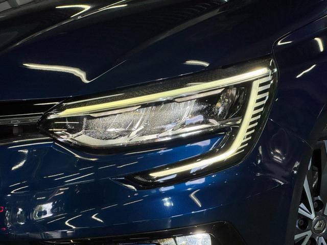 Renault Megane, Import Japan — Foto 15 z 40