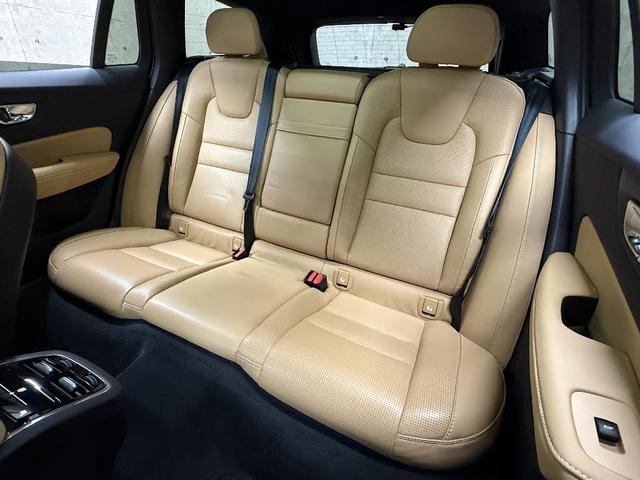 Volvo V60, Import Japan — Foto 9 z 40