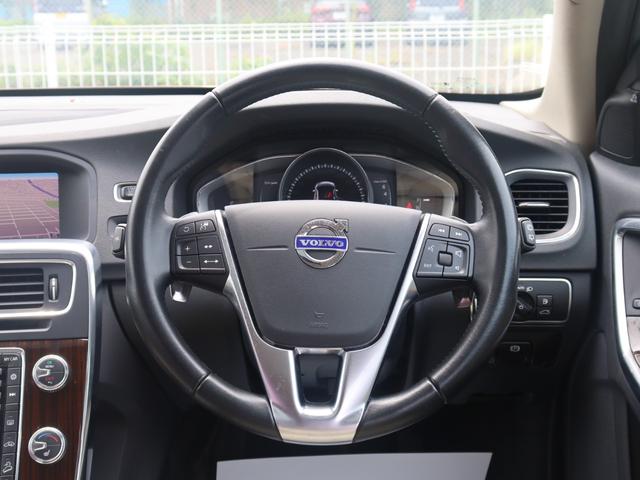 Volvo V60, Import Japan — Foto 12 z 40