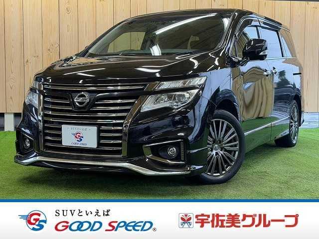 Nissan Elgrand, Import Japan — Foto 1