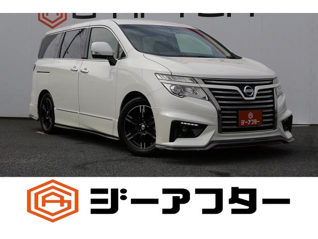 Nissan Elgrand, Import Japan — Foto 1